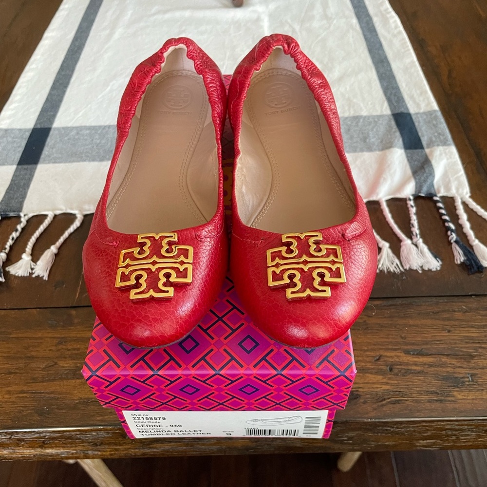 EUC Tory Burch Melinda Ballet Flats